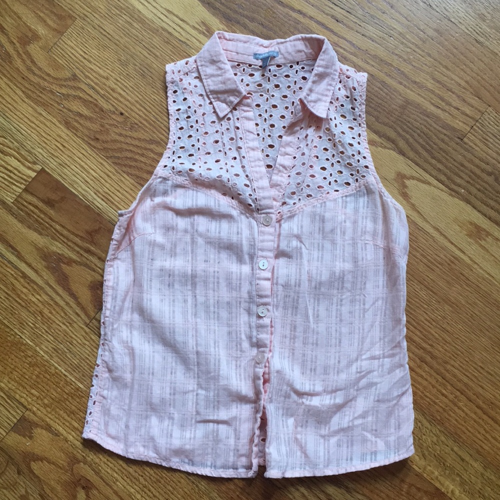 Eyelet pink sleeveless top